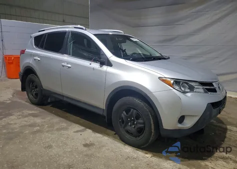2015 Toyota Rav4 Le from USA, damaged, VIN 2T3BFREV4FW240902